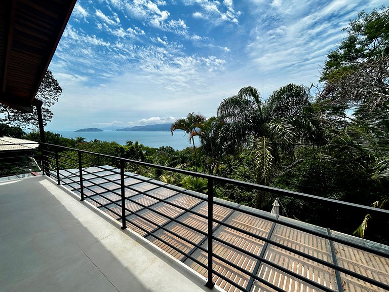 Experiência mar, montanha, piscina e churrasqueira