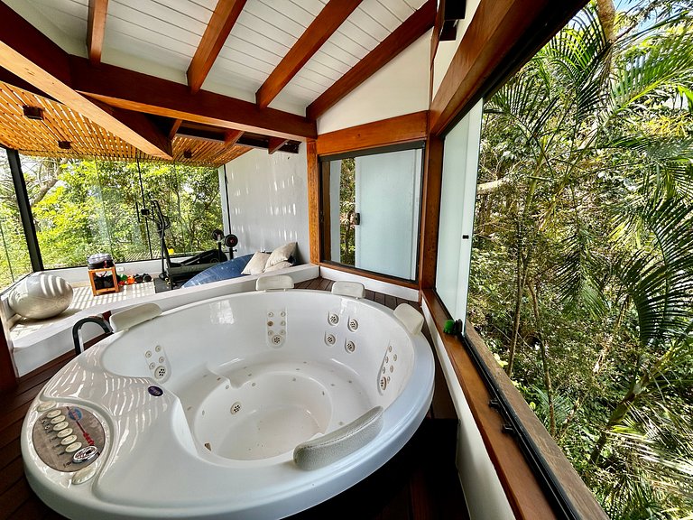 Experiência mar, montanha, piscina e churrasqueira