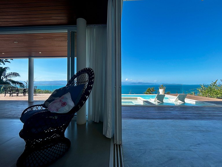 Casa contemporênea, piscina aquecida e bela vista