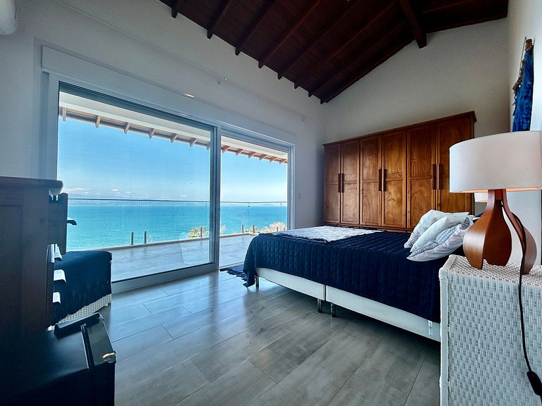 Casa contemporênea, piscina aquecida e bela vista