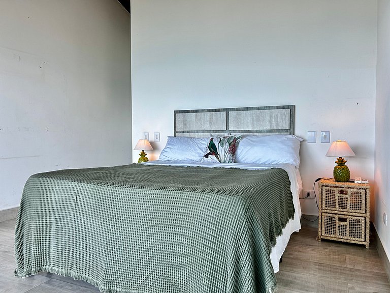 Casa contemporênea, piscina aquecida e bela vista