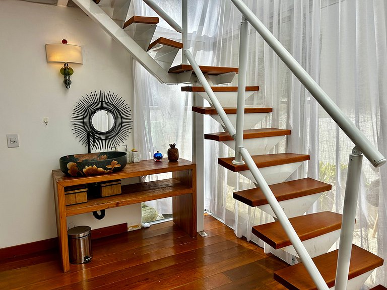 Casa de Alto Padrão à Venda — Condomínio Ecológico Pacuíba,