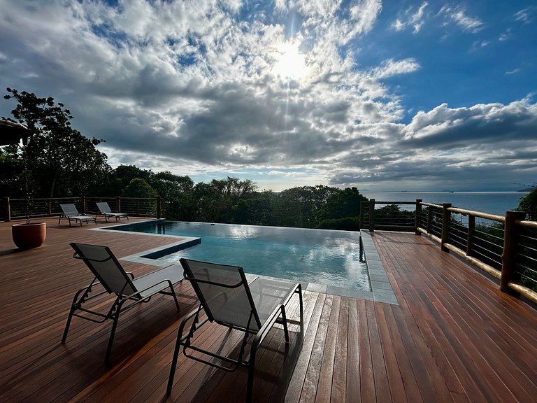 Casa Mirante ao Sul de Ilhabela
