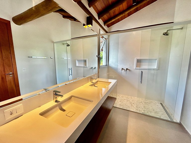 Casa Mirante ao Sul de Ilhabela