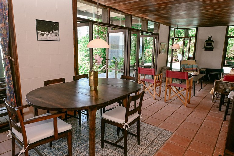 Casa pé na areia, piscina e conexão com a natureza