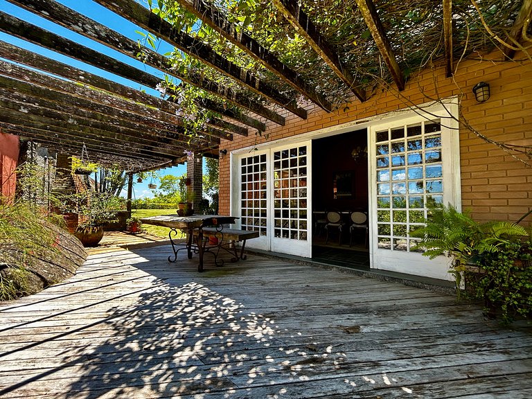 Casa de Alto Padrão à Venda – Condomínio Sobre o Mar | Ilhab