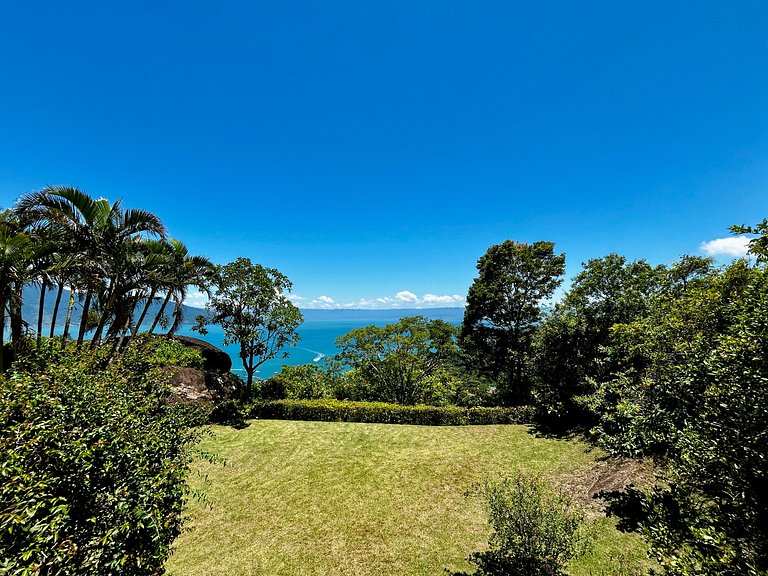 Casa de Alto Padrão à Venda – Condomínio Sobre o Mar | Ilhab