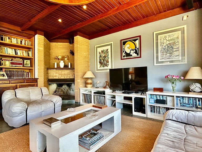 Casa de Alto Padrão à Venda – Condomínio Sobre o Mar | Ilhab