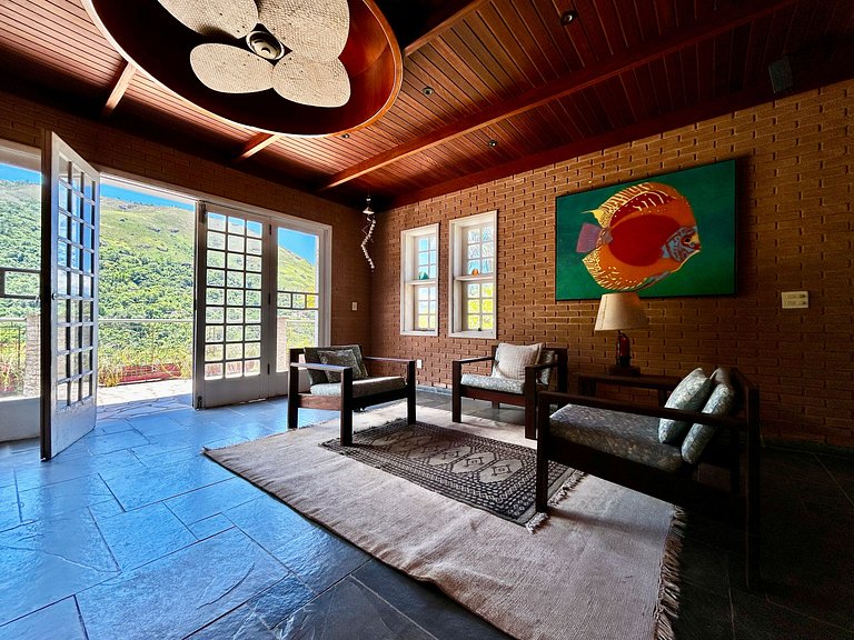 Casa de Alto Padrão à Venda – Condomínio Sobre o Mar | Ilhab