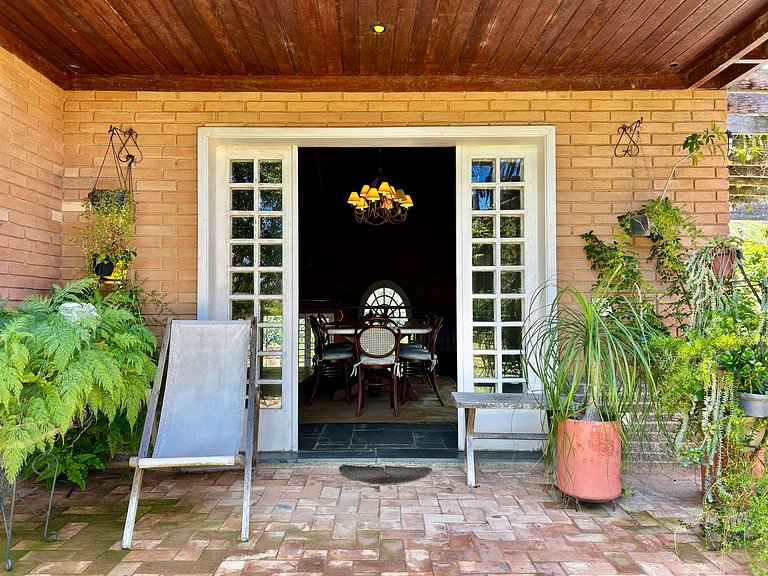 Casa de Alto Padrão à Venda – Condomínio Sobre o Mar | Ilhab