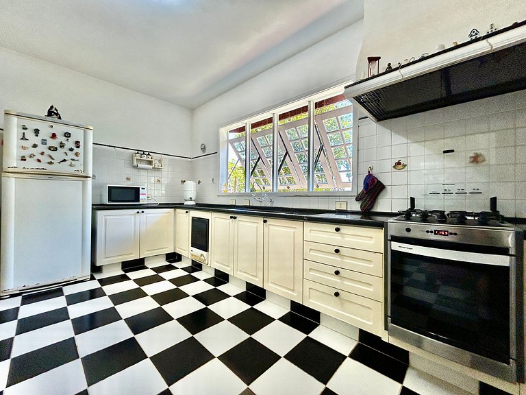 Casa de Alto Padrão à Venda – Condomínio Sobre o Mar | Ilhab