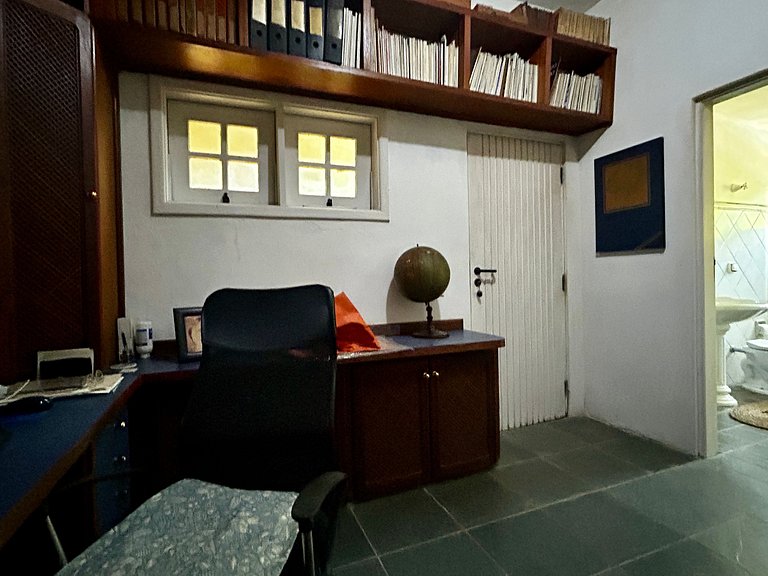 Casa de Alto Padrão à Venda – Condomínio Sobre o Mar | Ilhab