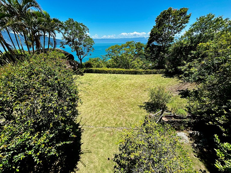 Casa de Alto Padrão à Venda – Condomínio Sobre o Mar | Ilhab