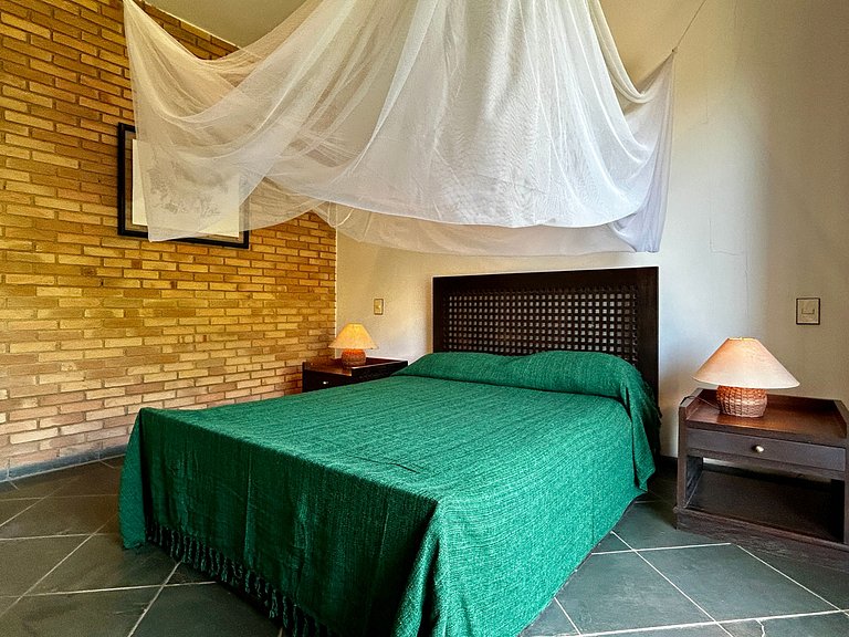 Casa de Alto Padrão à Venda – Condomínio Sobre o Mar | Ilhab