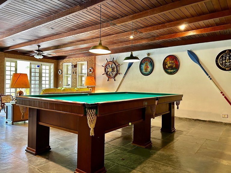 Casa de Alto Padrão à Venda – Condomínio Sobre o Mar | Ilhab