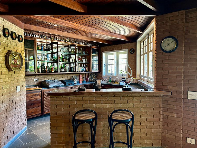 Casa de Alto Padrão à Venda – Condomínio Sobre o Mar | Ilhab