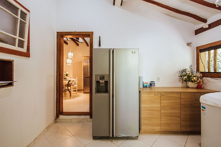 Casa Exclusiva Pé-na-Areia ao Sul de Ilhabela – Projeto Iraê