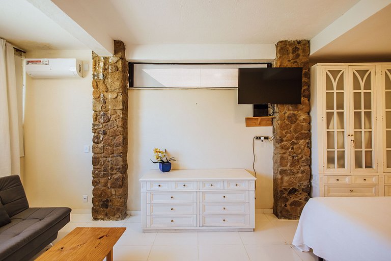 Casa Exclusiva Pé-na-Areia ao Sul de Ilhabela – Projeto Iraê