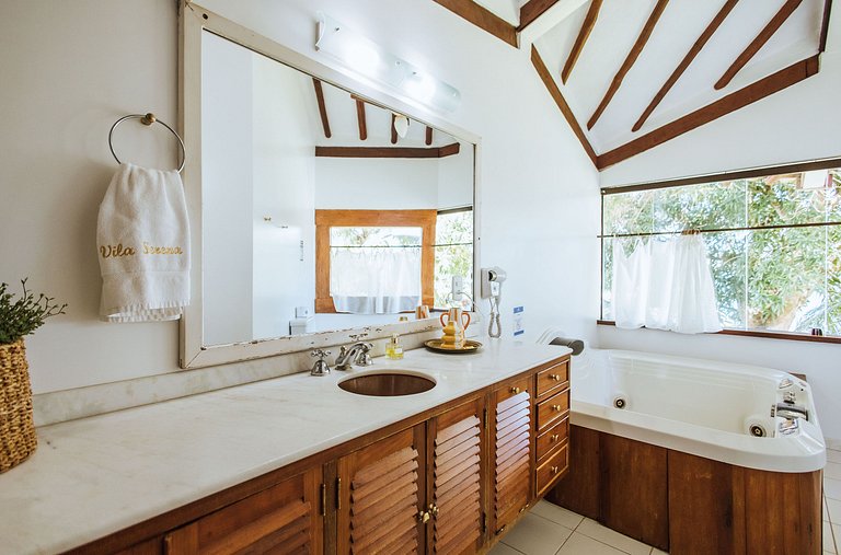 Casa Exclusiva Pé-na-Areia ao Sul de Ilhabela – Projeto Iraê