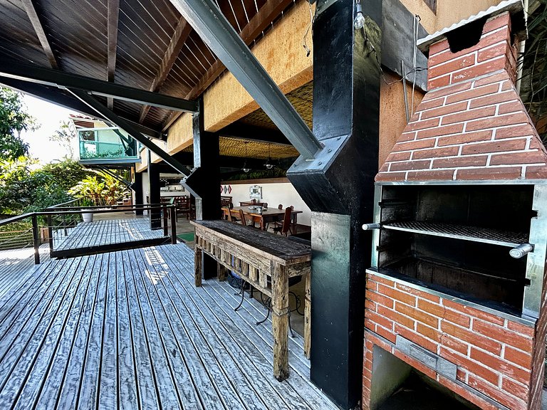 Casa costeira, Sul da Ilha, piscina e área gourmet