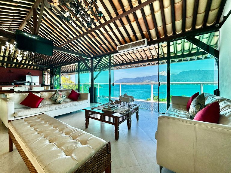 Casa costeira, Sul da Ilha, piscina e área gourmet