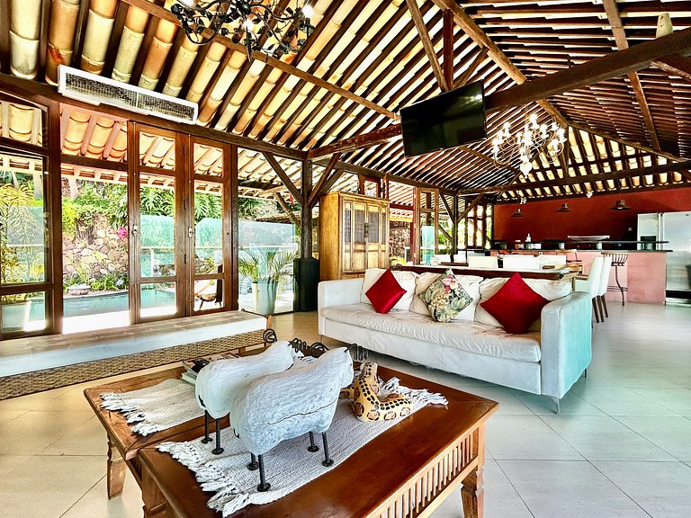 Casa costeira, Sul da Ilha, piscina e área gourmet