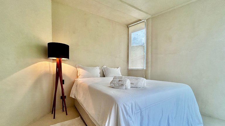 A 150m da praia, piscina aquecida e vista