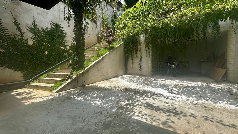 A 150m da praia, piscina aquecida e vista