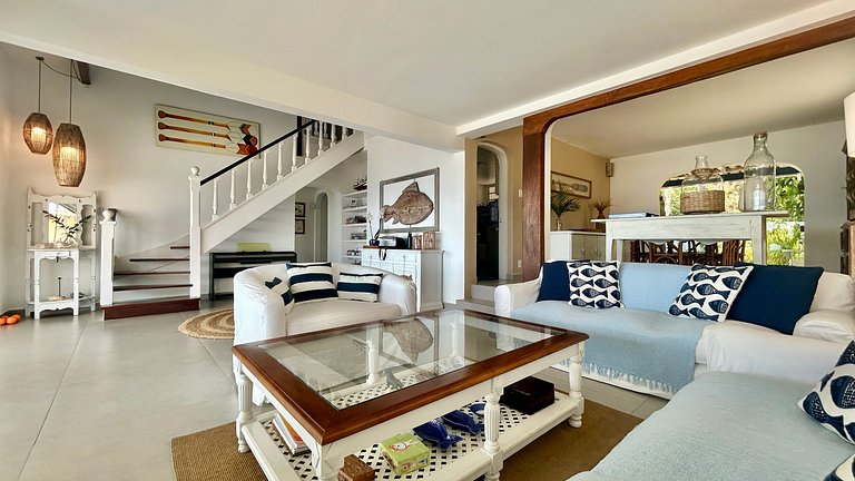 Piscina aquecida, sauna, churrasqueira, na Vila