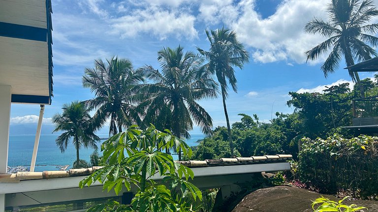 Piscina aquecida, sauna, churrasqueira, na Vila