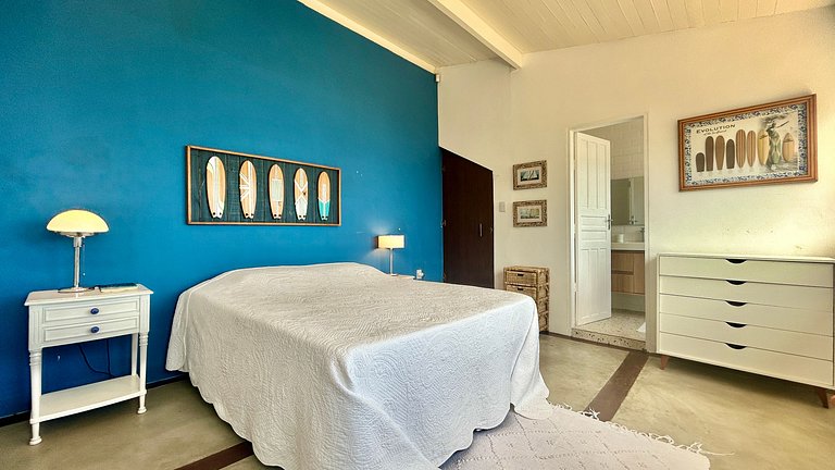 Piscina aquecida, sauna, churrasqueira, na Vila