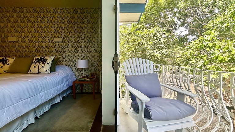 Piscina aquecida, sauna, churrasqueira, na Vila