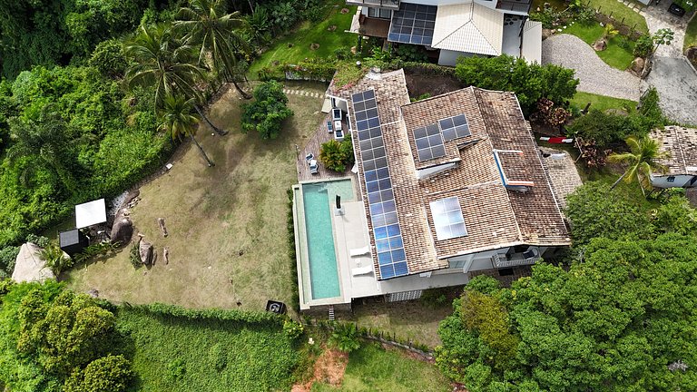 Piscina aquecida, sauna, churrasqueira, na Vila