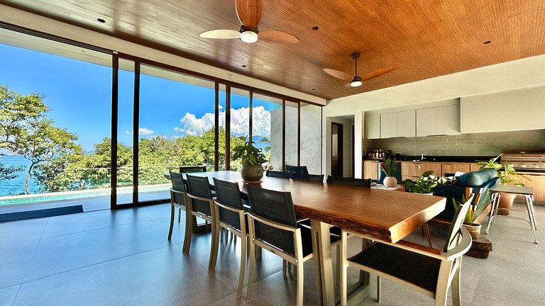 Casa contemporânea, piscina, vista, espaço gourmet