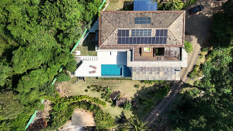 Casa em condomínio, piscina aquecida, sauna, vista