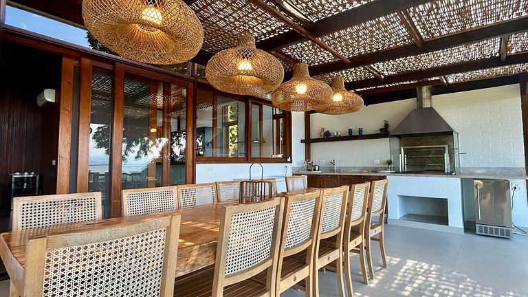 Casa em condomínio, piscina aquecida, sauna, vista