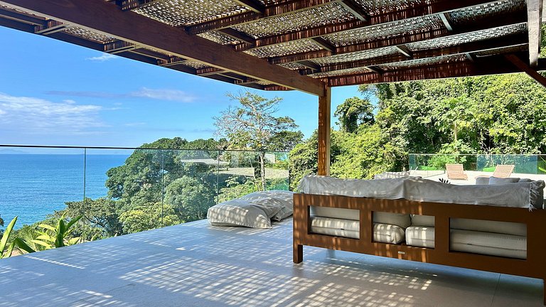 Casa em condomínio, piscina aquecida, sauna, vista