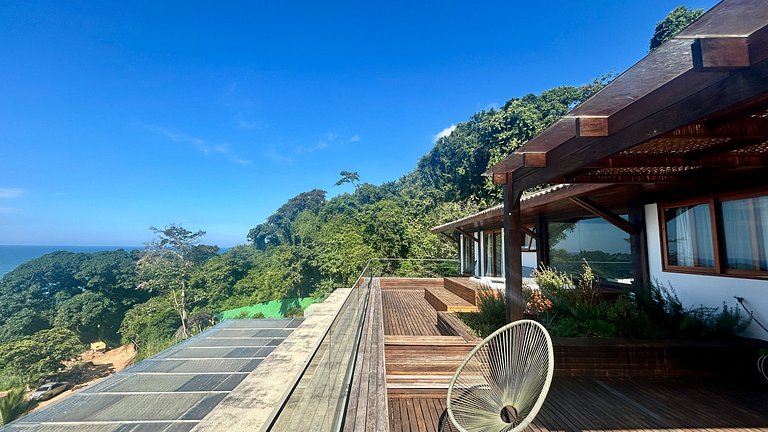 Casa em condomínio, piscina aquecida, sauna, vista