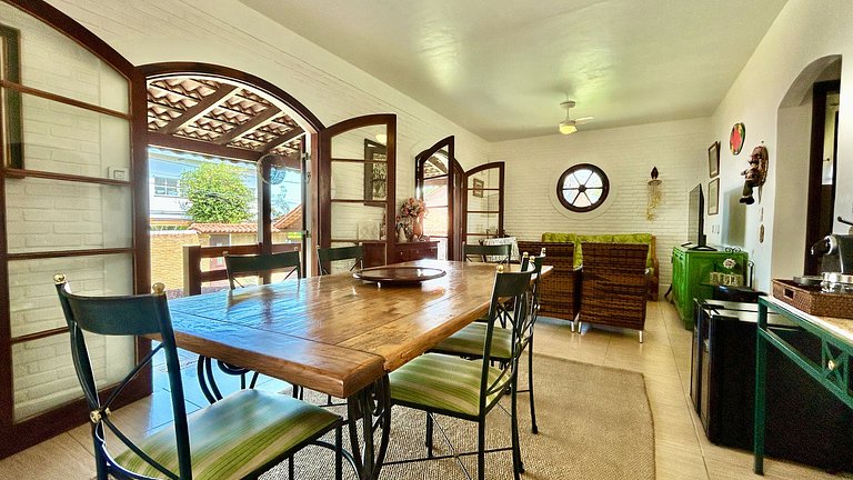 Vila História, 50m da praia, espaço gourmet