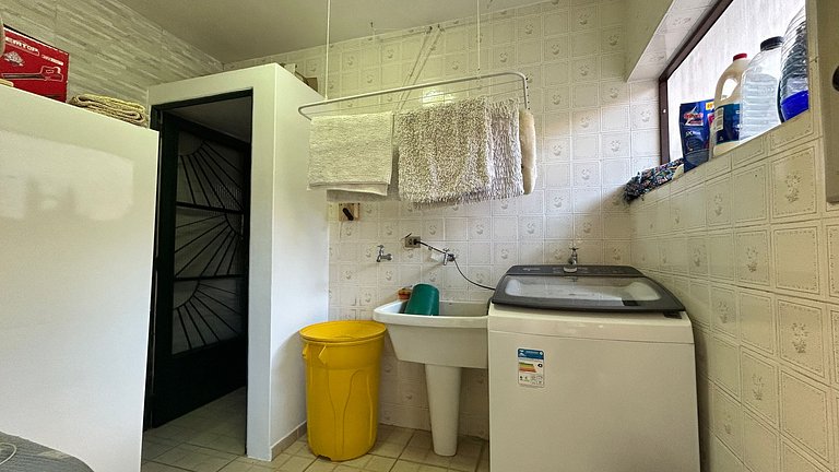 Vila História com conforto e espaço gourmet