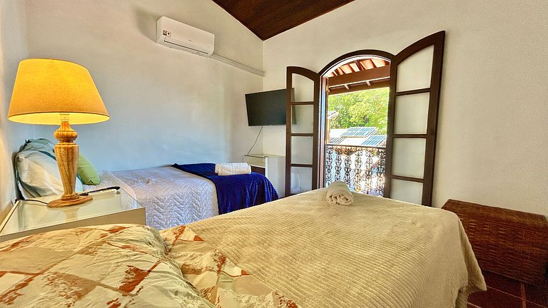 Na Vila História com conforto e espaço gourmet