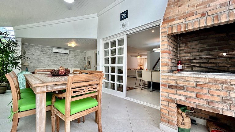 Condomínio San Sebastian com lazer completo