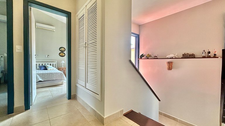 Casa em condomínio, piscina e lazer completo