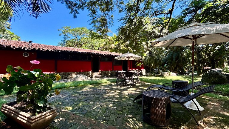 Casa em condomínio pé na areia - P. Curral