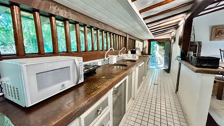 Casa em condomínio pé na areia - P. Curral