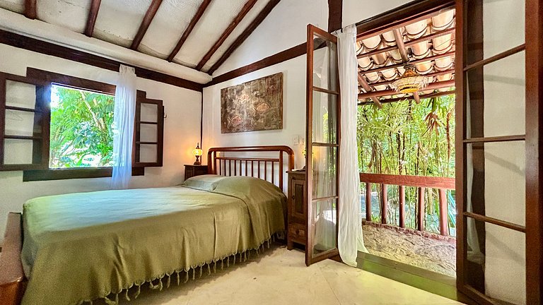 Casa em condomínio pé na areia - P. Curral