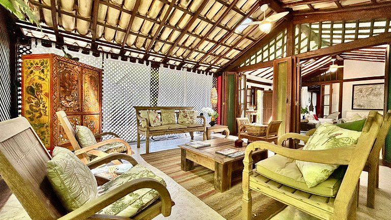 Casa em condomínio pé na areia - P. Curral