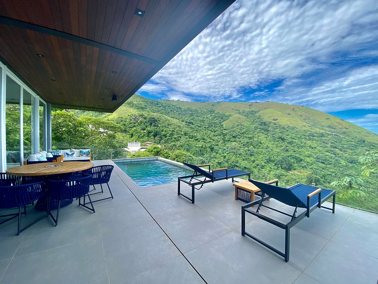 Casa moderna, piscina, gourmet, em condomínio