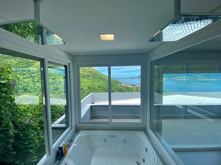 Casa moderna, piscina, gourmet, em condomínio