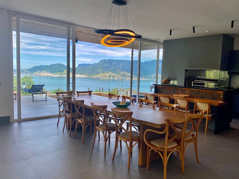 Casa moderna, piscina, gourmet, em condomínio